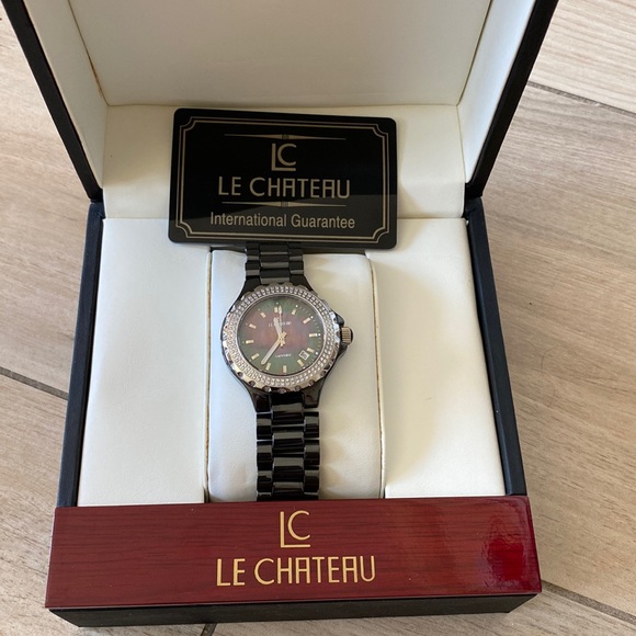 Le Chateau Ladies Watch, Black High-tech Ceramic,Austrian accent crystal - Picture 1 of 3